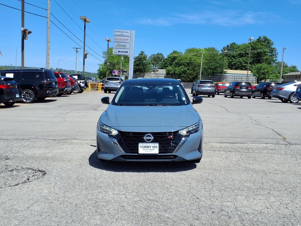 2024 Nissan Sentra SR photo 19