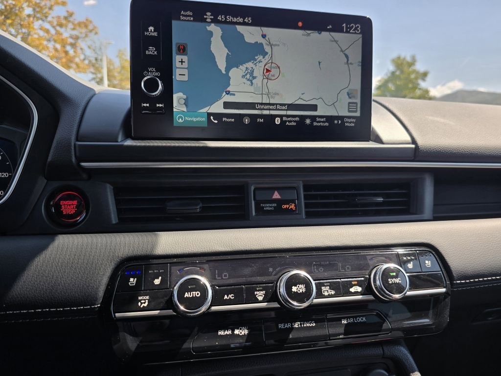 2025 Honda Pilot Elite photo 2