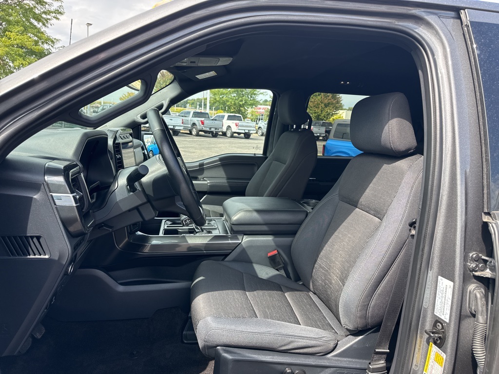2022 Ford F-150 XLT photo 27