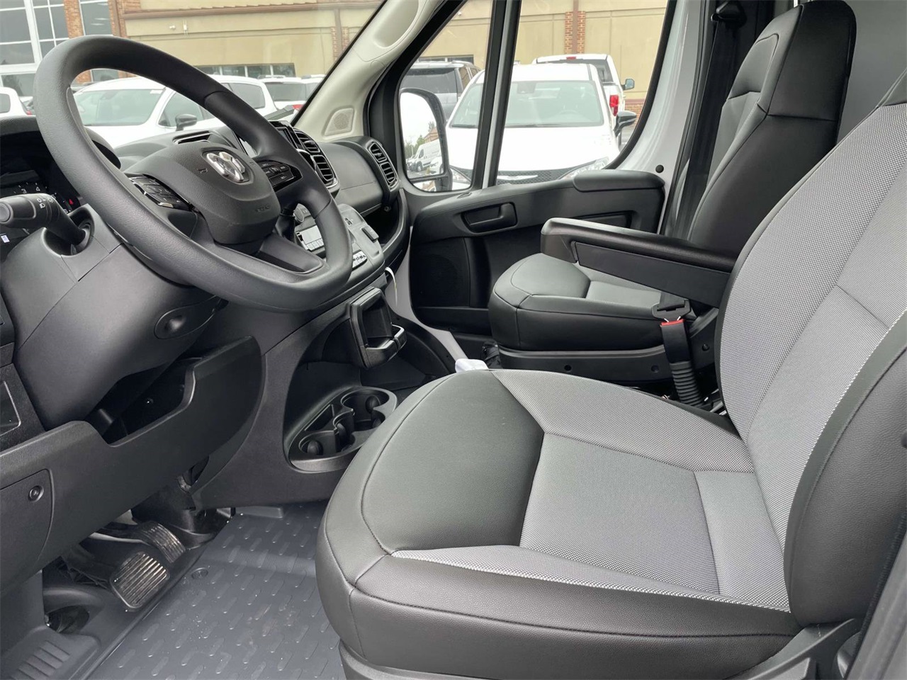 2025 Ram ProMaster 2500 photo 19