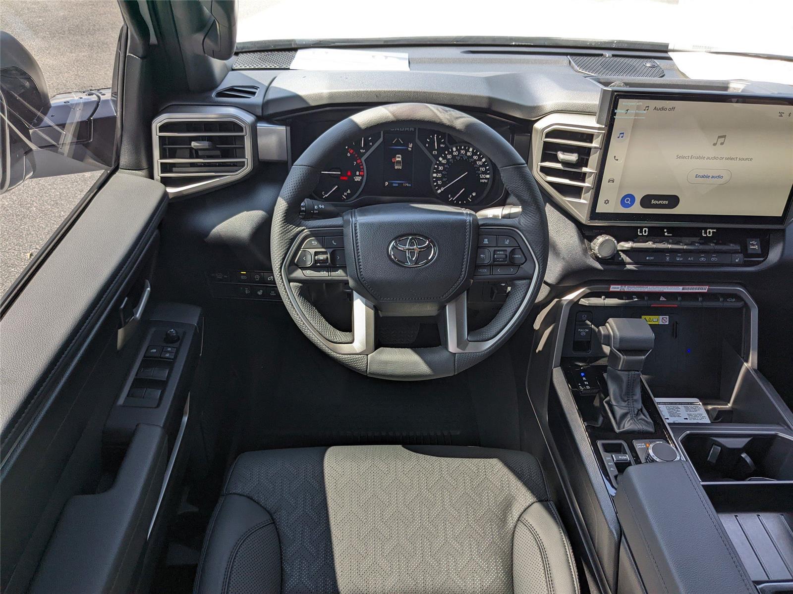 2025 Toyota Tundra SR5 CrewMax photo 8