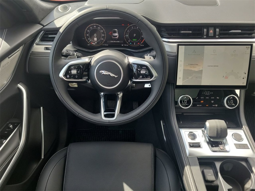 2026 Jaguar F-PACE P250 R-Dynamic S photo 18