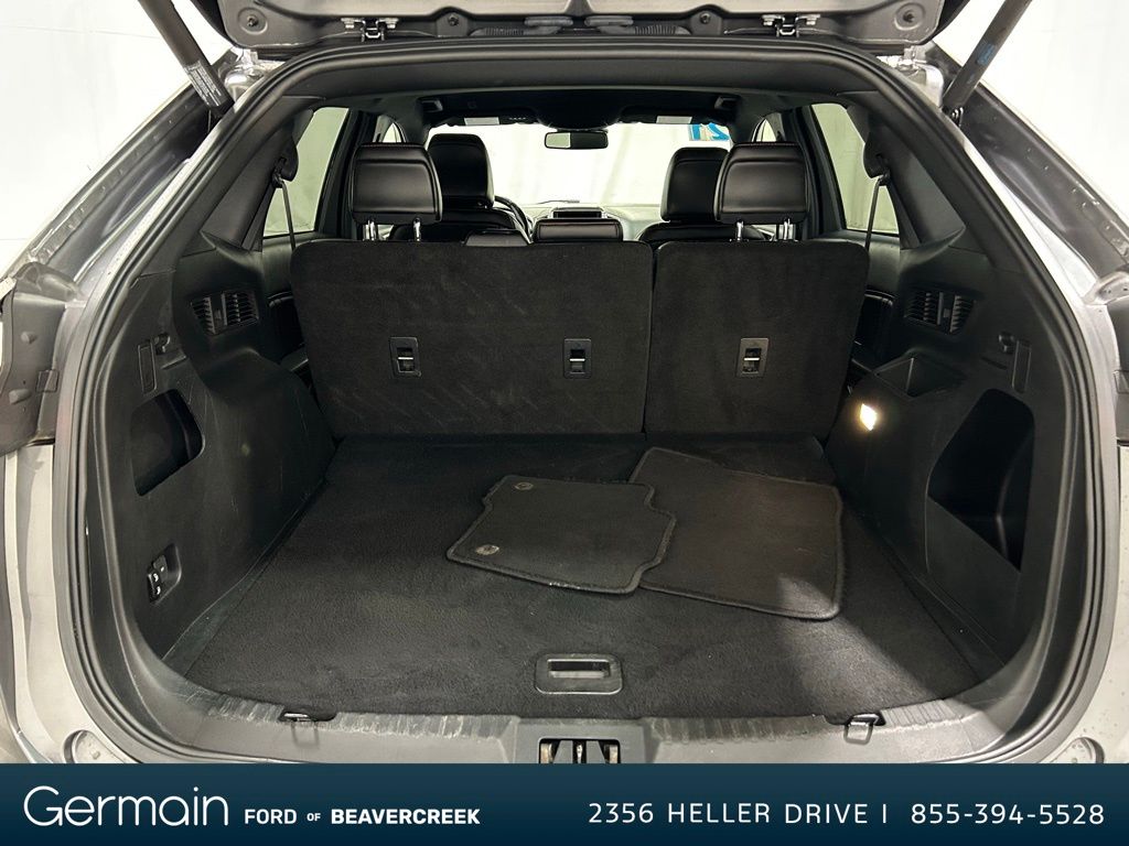 2021 Ford Edge ST photo 26