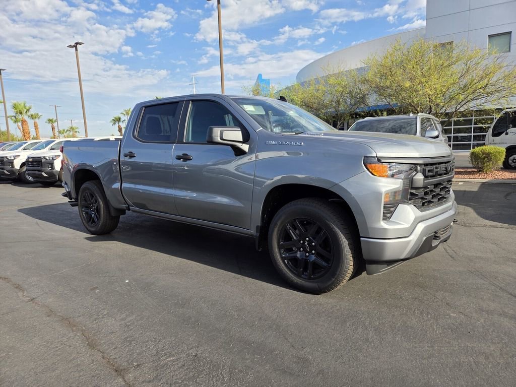 2026 Chevrolet Silverado 1500 Custom's photo