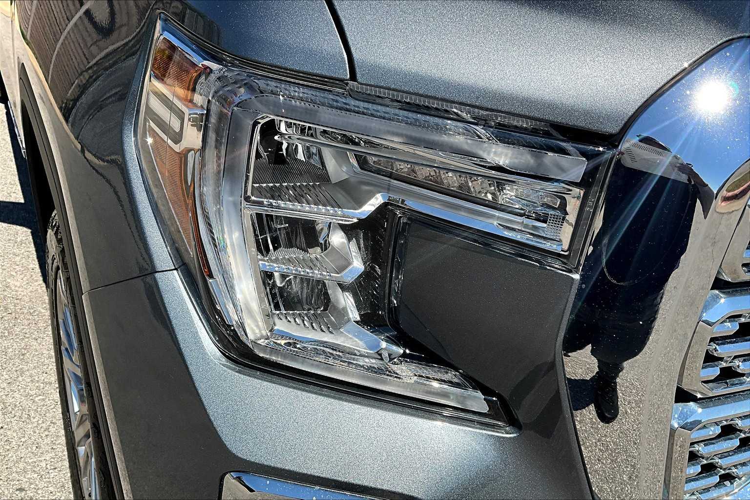 2020 Gmc Sierra Denali photo 26