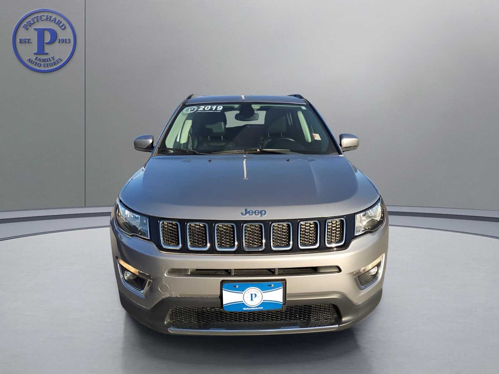 Used 2019 Jeep Compass Limited with VIN 3C4NJDCB6KT639447 for sale in Mason City, IA