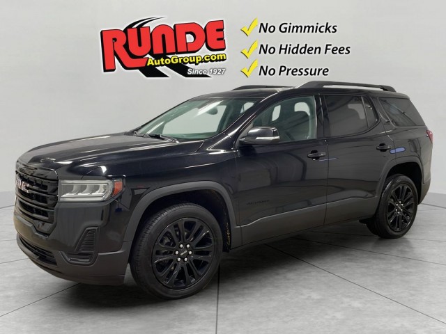 2022 GMC Acadia SLE's photo