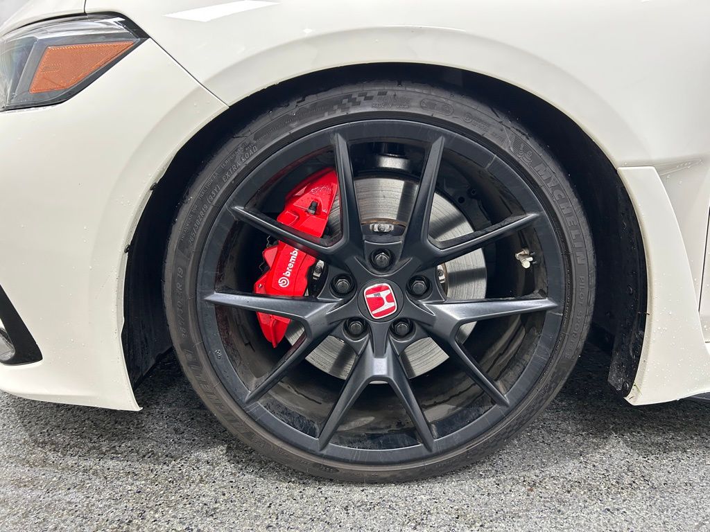 2024 Honda Civic Type R photo 12