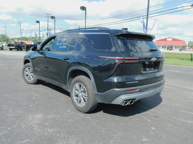 2025 Chevrolet Traverse photo 6