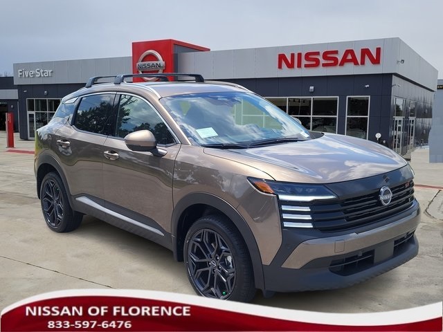 2025 Nissan Kicks SR's photo