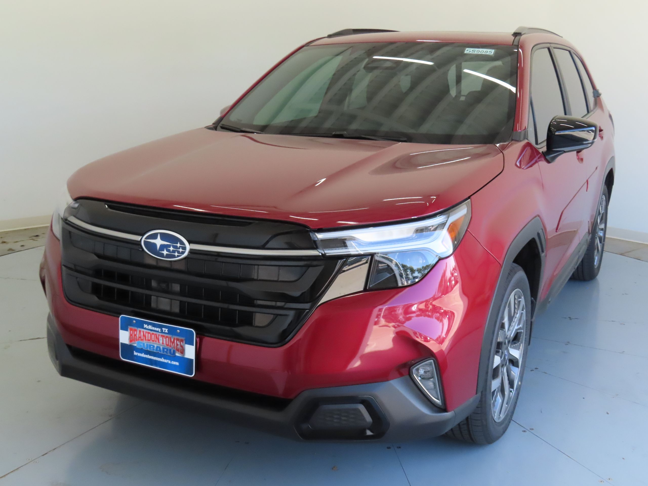 2025 Subaru Forester Touring photo 7