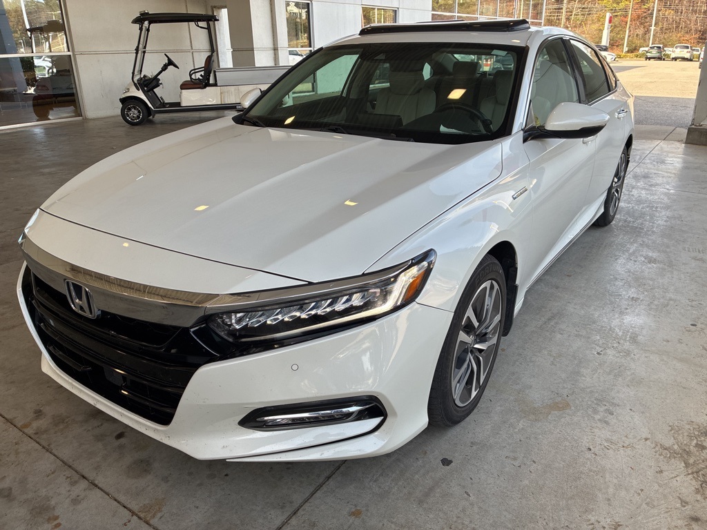 2018 Honda Accord Hybrid Touring's photo