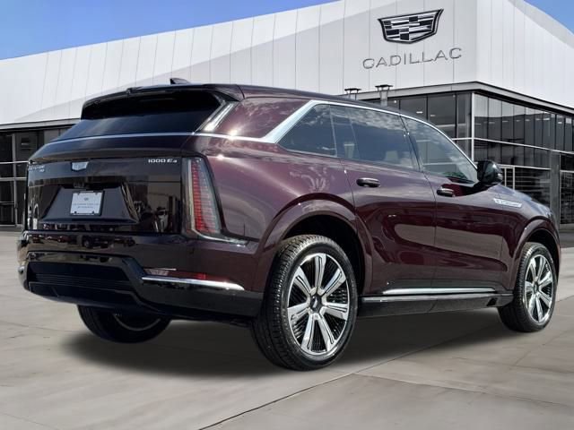 2025 Cadillac Escalade IQ Luxury photo 3