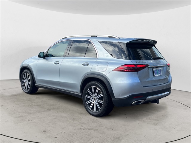 2025 Mercedes Benz GLE 450e 4MATIC photo 2