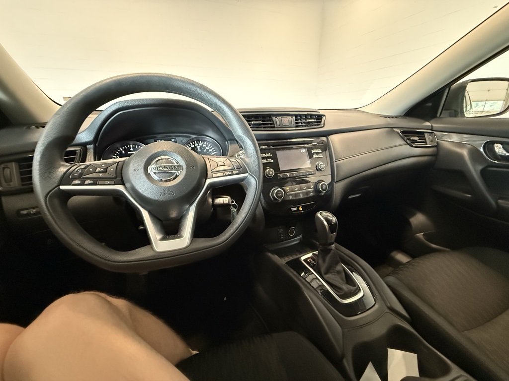 2017 Nissan Rogue S photo 10