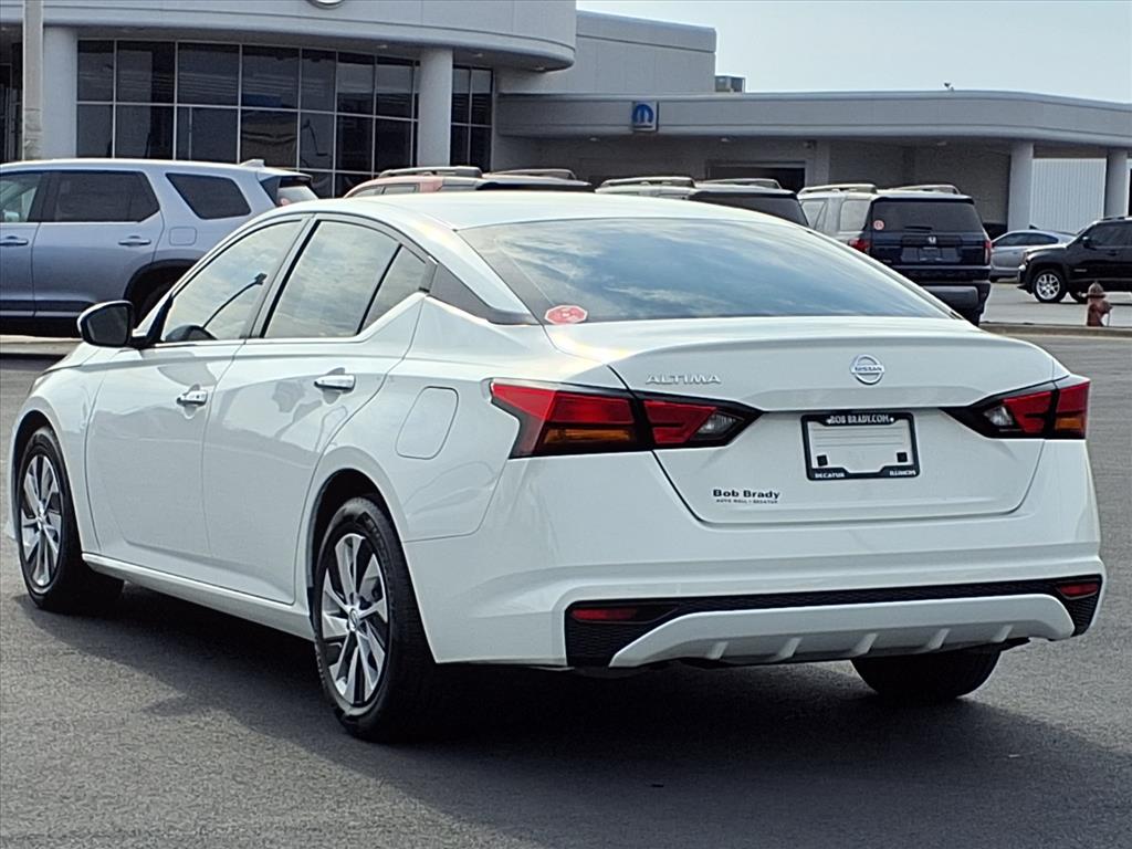 2022 Nissan Altima 2.5 S photo 12