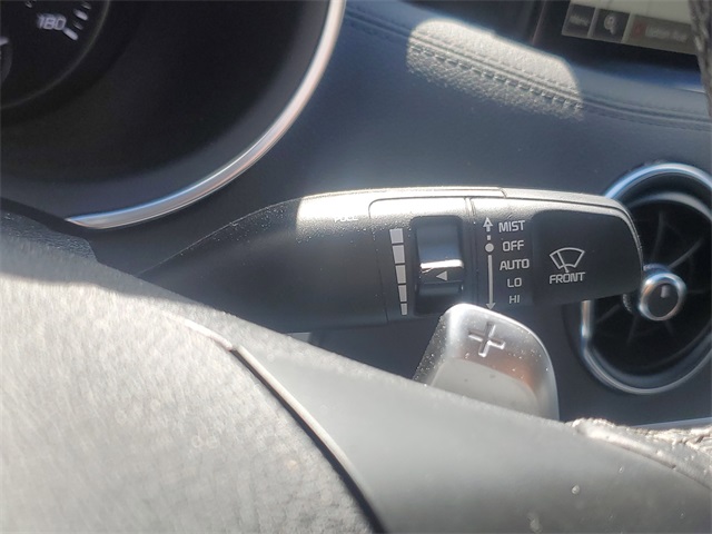2022 Kia Stinger GT-Line photo 16