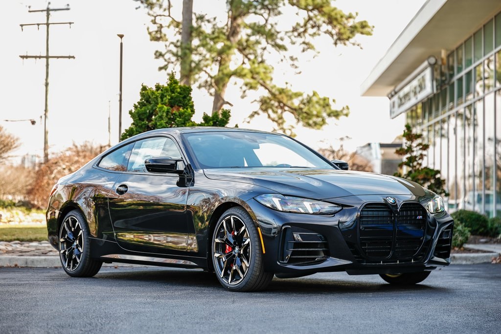 2026 BMW 4 Series M440i's photo
