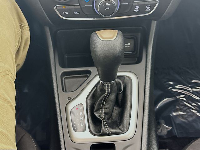 2018 Jeep Cherokee Latitude photo 13