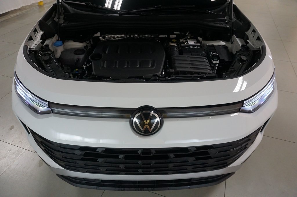 2025 Volkswagen Tiguan S photo 19
