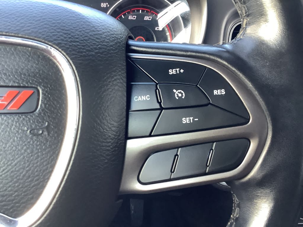 2021 Dodge Charger SXT photo 12