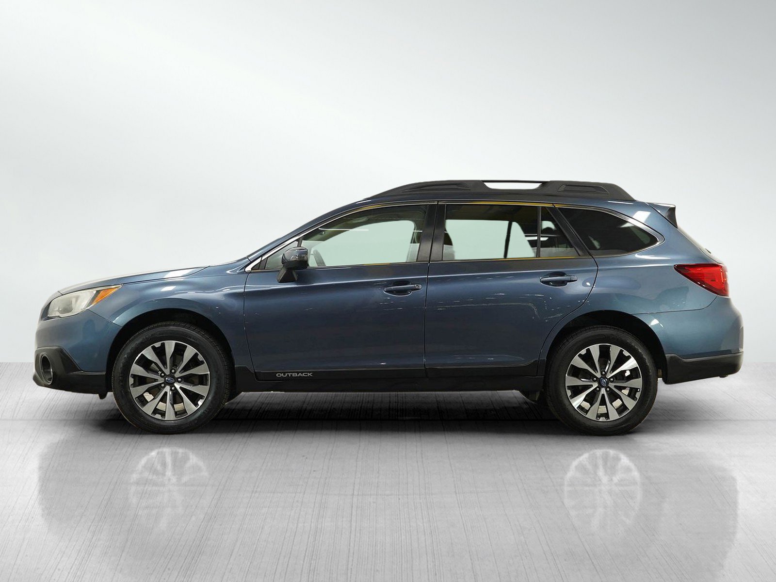 Used 2016 Subaru Outback Limited with VIN 4S4BSENC8G3267734 for sale in Burnsville, Minnesota