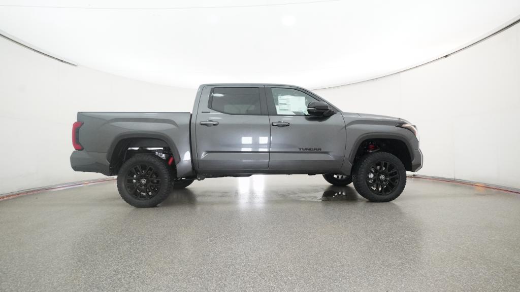 2026 Toyota Tundra Limited CrewMax photo 9