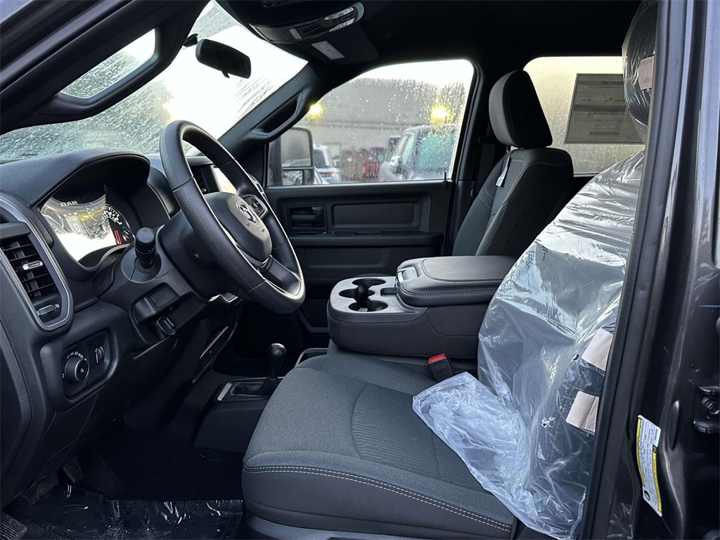 2024 Ram 2500 Tradesman photo 12