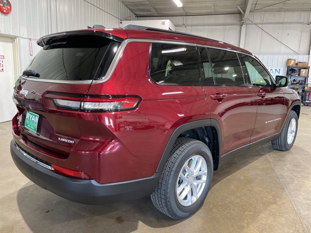 2025 Jeep Grand Cherokee Laredo X photo 6