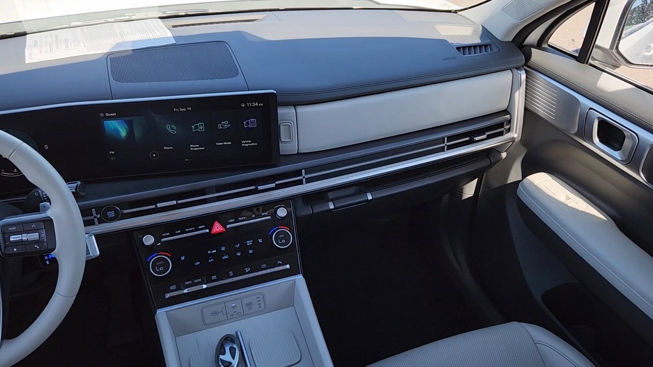 2024 Hyundai Santa Fe SEL photo 5