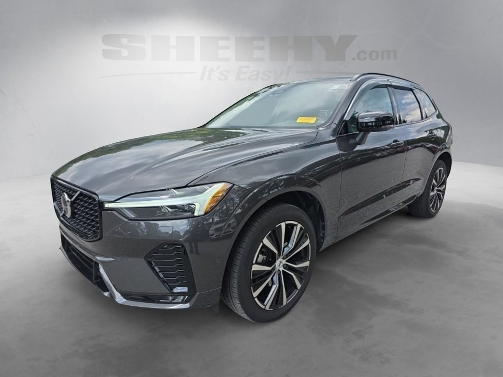 2023 Volvo XC60 B5 Plus photo 7