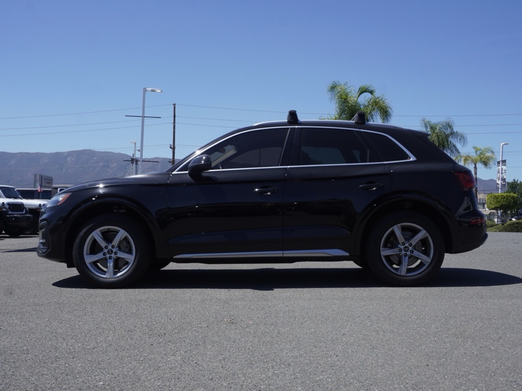 2021 Audi Q5 45 Premium photo 5