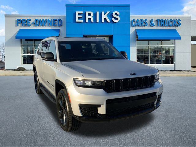 2021 Jeep Grand Cherokee Altitude photo 4