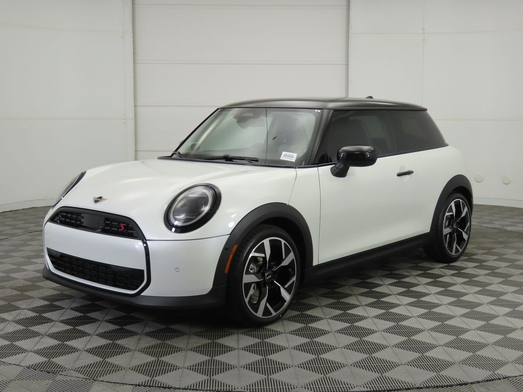 2026 MINI Hardtop 2 Door S's photo