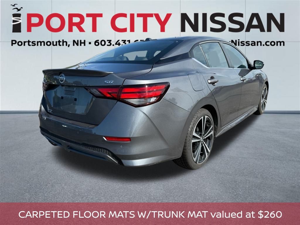 2022 Nissan Sentra SR Premium photo 2