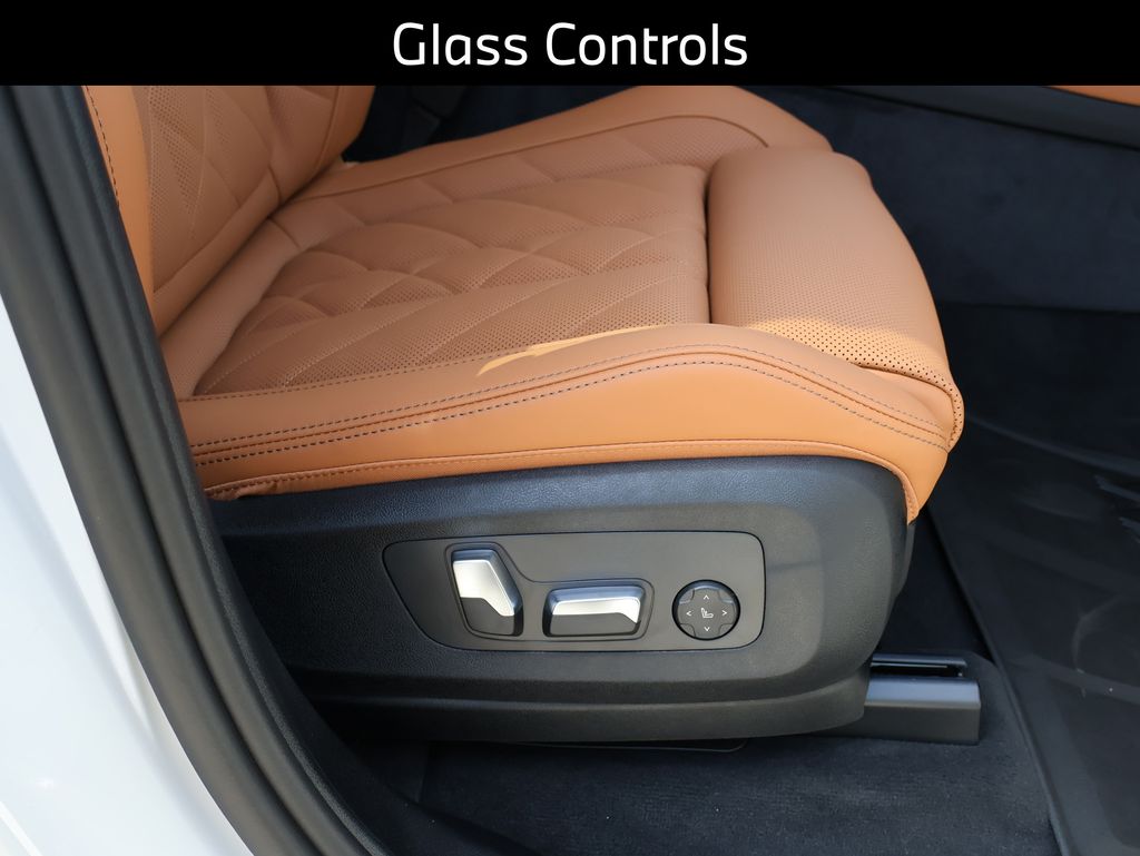 2026 Bmw X5 xDrive50e photo 13