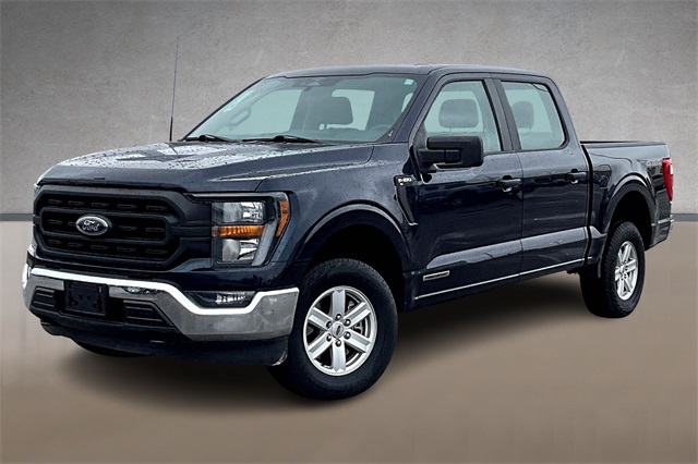 2023 Ford F-150 XL's photo