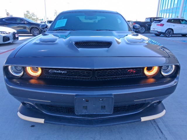 2022 Dodge Challenger R/T Scat Pack photo 2