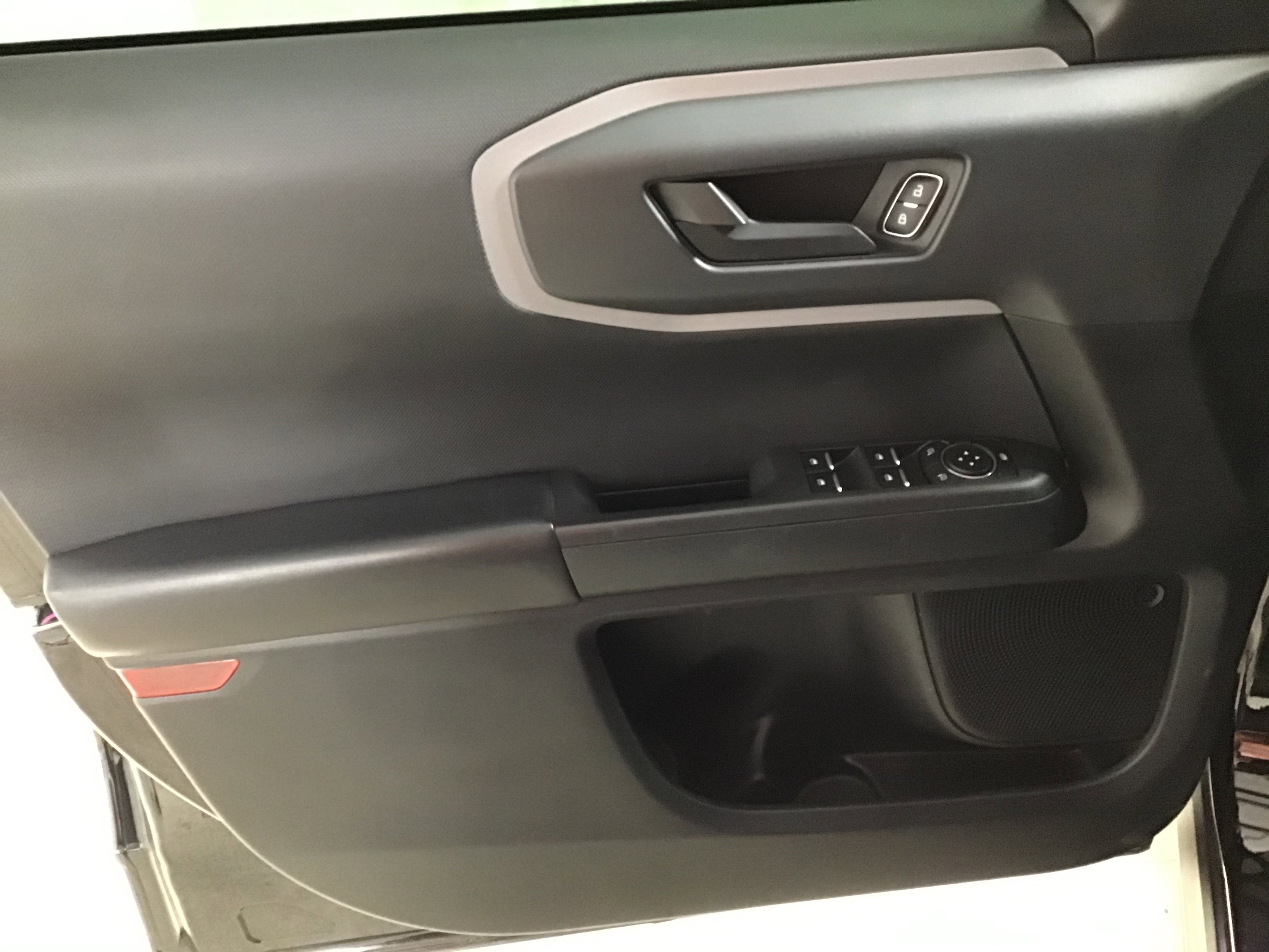 2021 Ford Bronco Sport Base photo 2