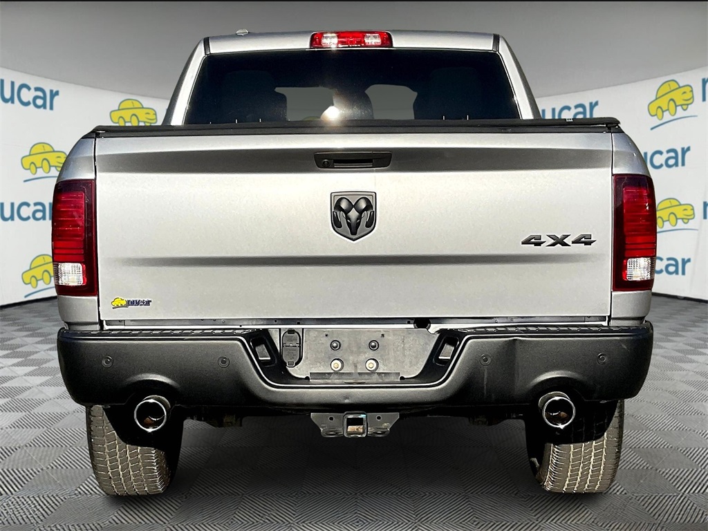 2021 Ram 1500 Classic Warlock photo 5