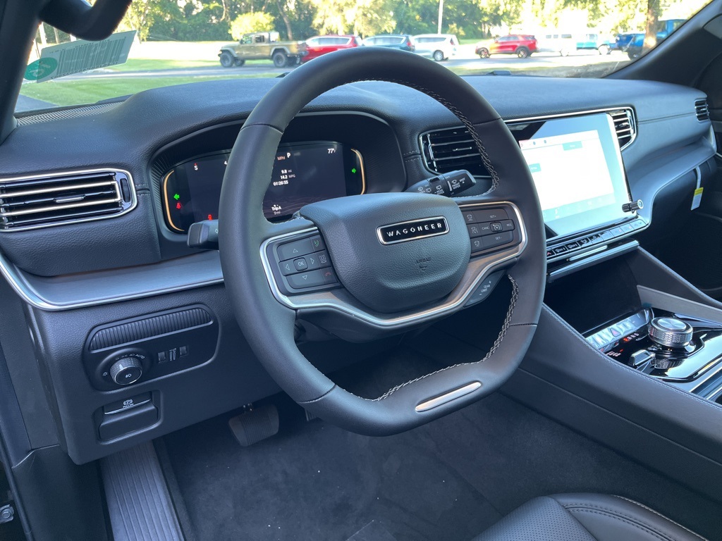2025 Jeep Wagoneer Series II Carbide photo 24