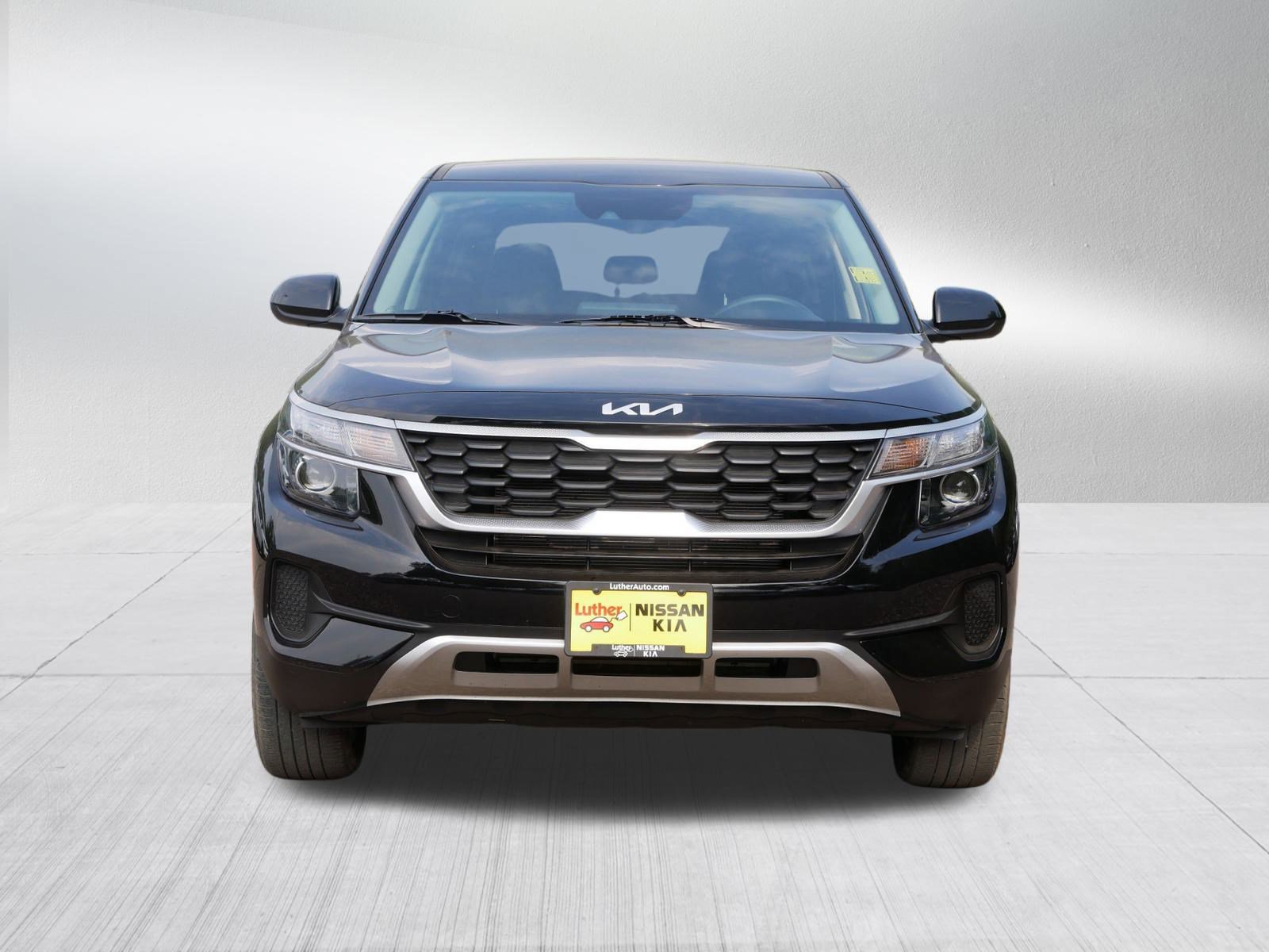 Used 2023 Kia Seltos LX with VIN KNDEPCAA8P7414574 for sale in Inver Grove, Minnesota