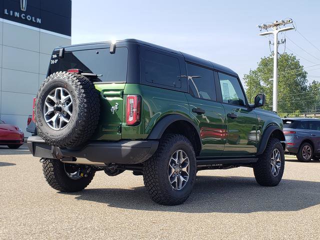 2025 Ford Bronco Badlands photo 9