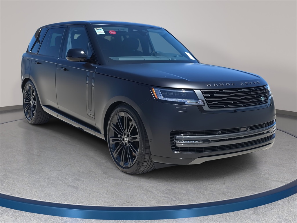 2025 Land Rover Range Rover Autobiography photo 3