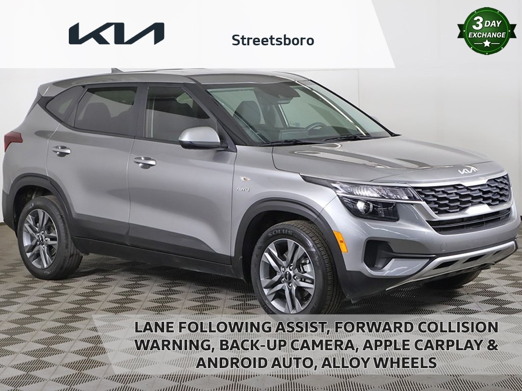 2023 Kia Seltos LX's photo