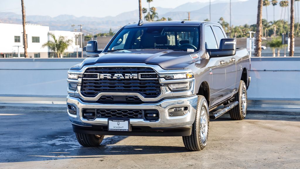 2025 Ram 2500 Tradesman photo 3