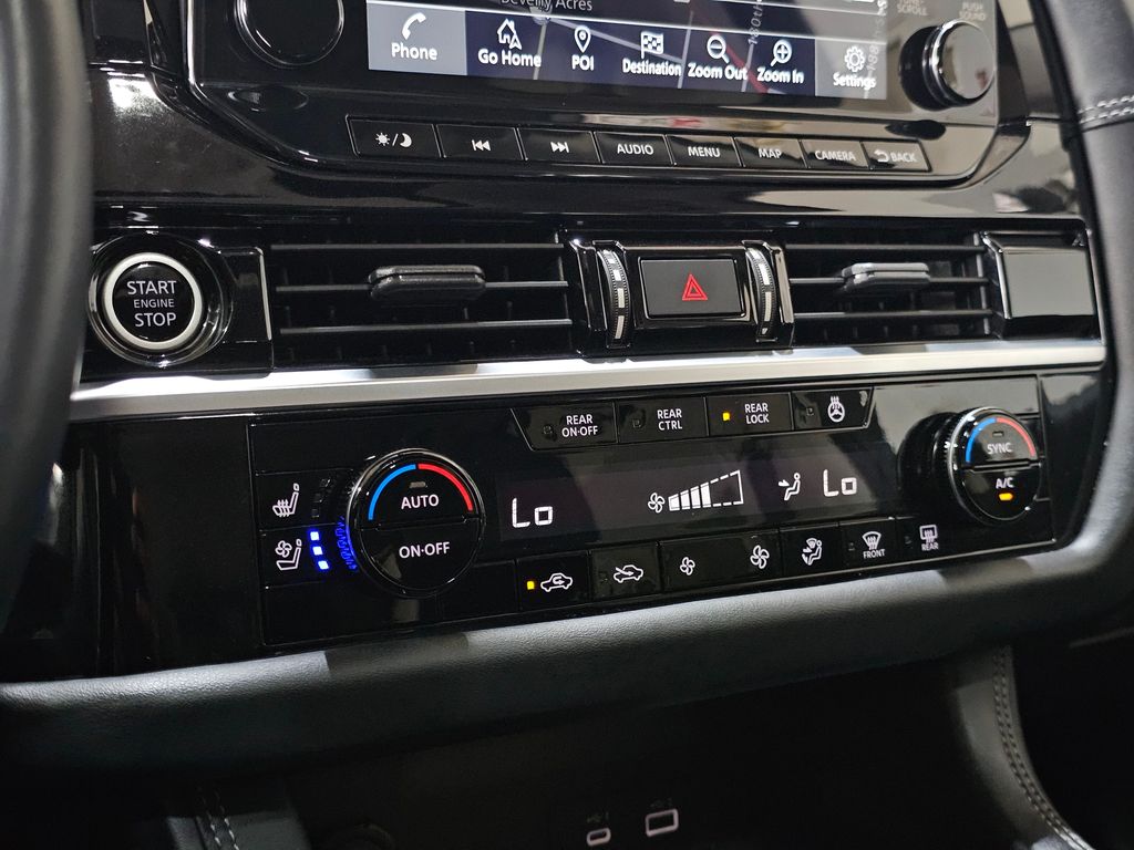 2022 Nissan Pathfinder Platinum photo 15