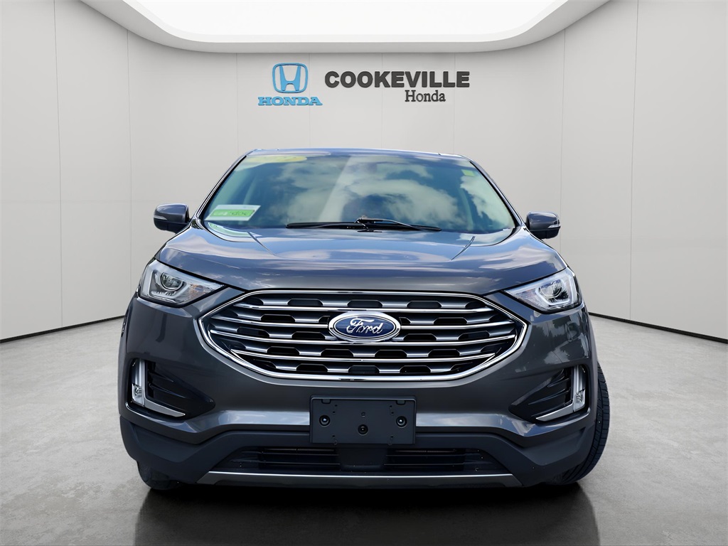 2019 Ford Edge SEL photo 2