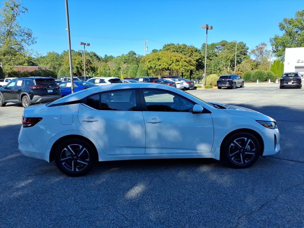 2025 Nissan Sentra SV photo 2
