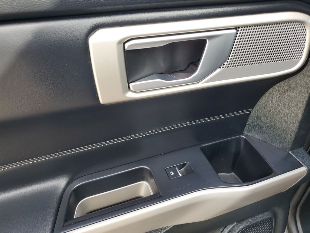 2023 Ford Explorer Limited photo 42